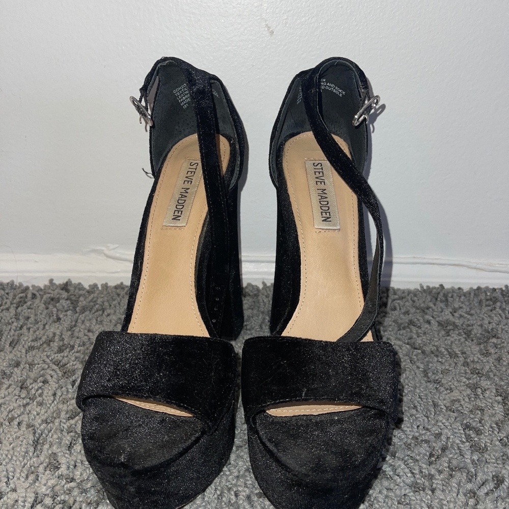 Steve Madden sandal